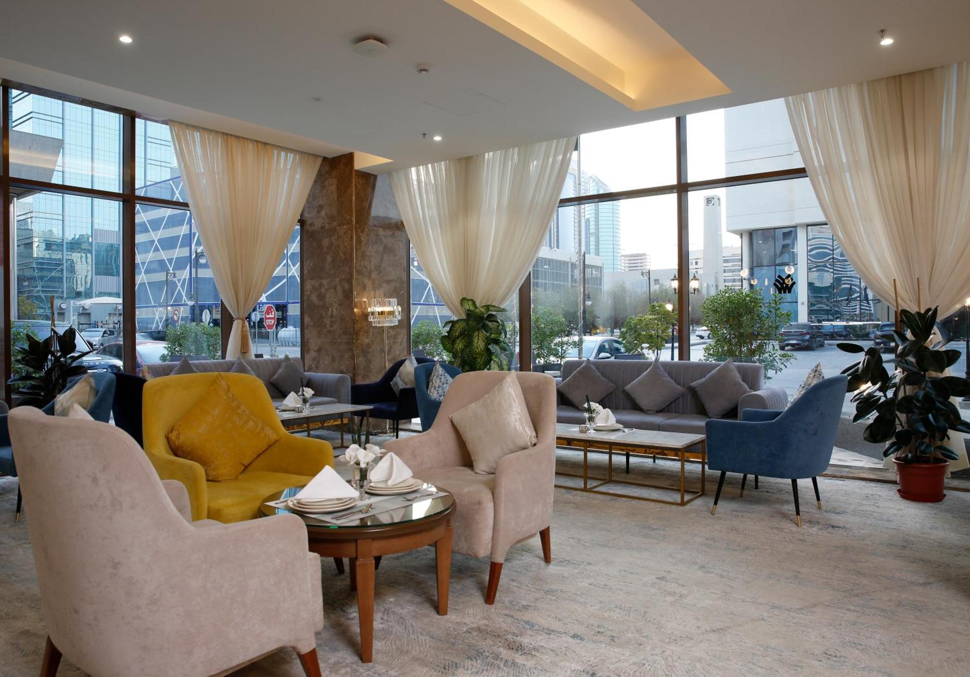 Hotel Cantonal By Warwick
