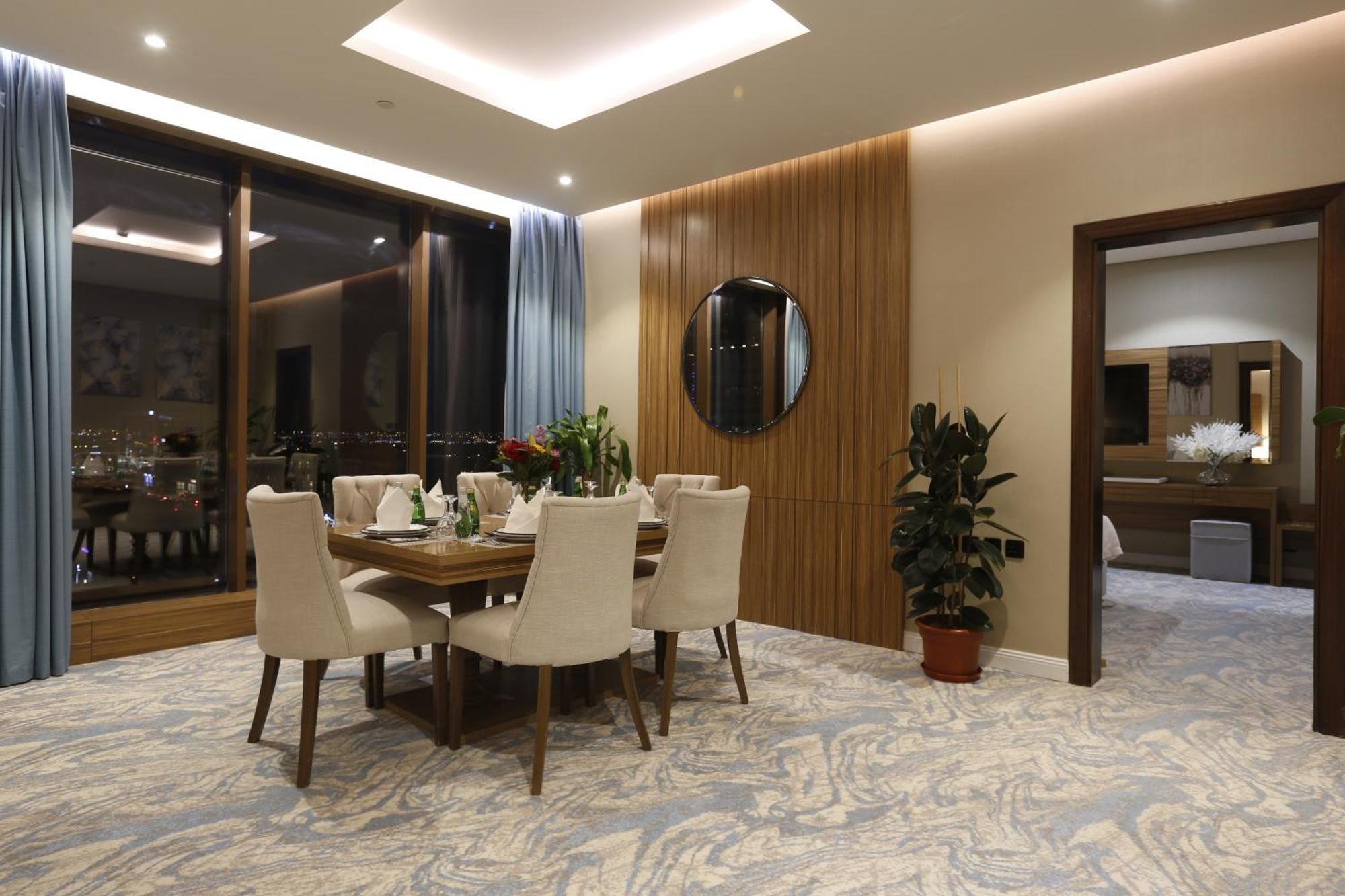 Hotel Cantonal By Warwick 4*